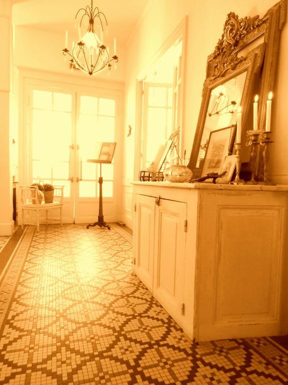 Hotel De La Providence Egliseneuve-d'Entraigues Luaran gambar