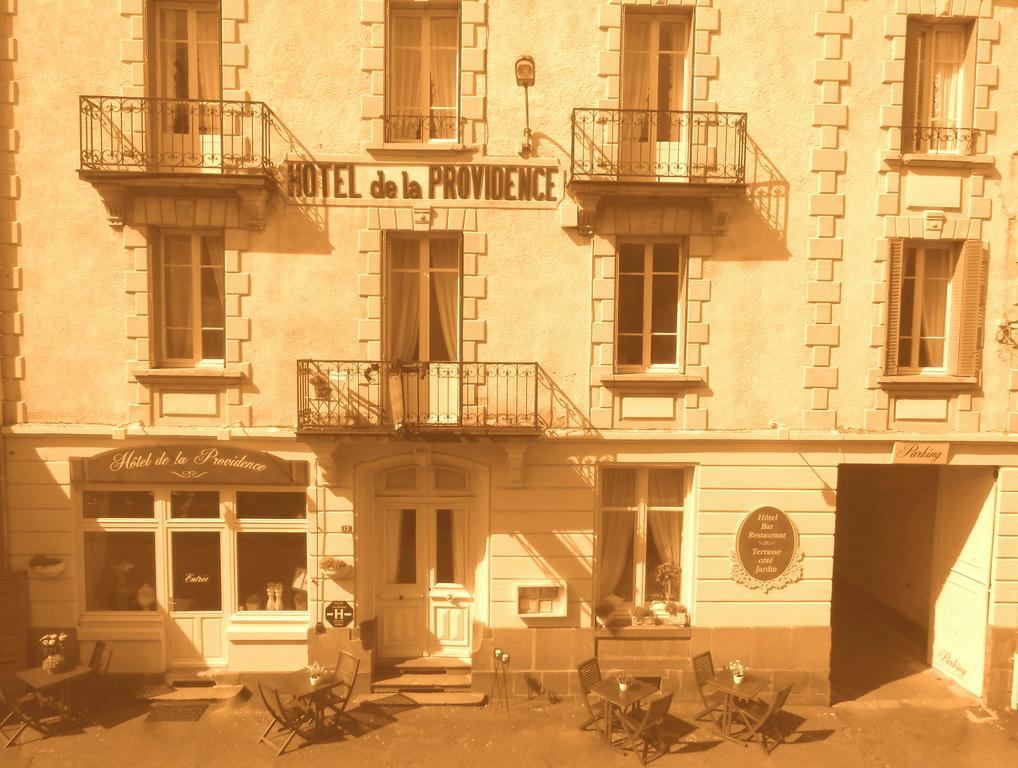 Hotel De La Providence Egliseneuve-d'Entraigues Luaran gambar