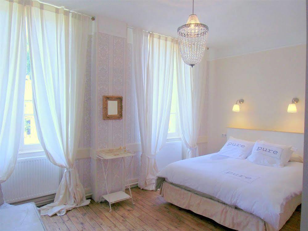 Hotel De La Providence Egliseneuve-d'Entraigues Luaran gambar